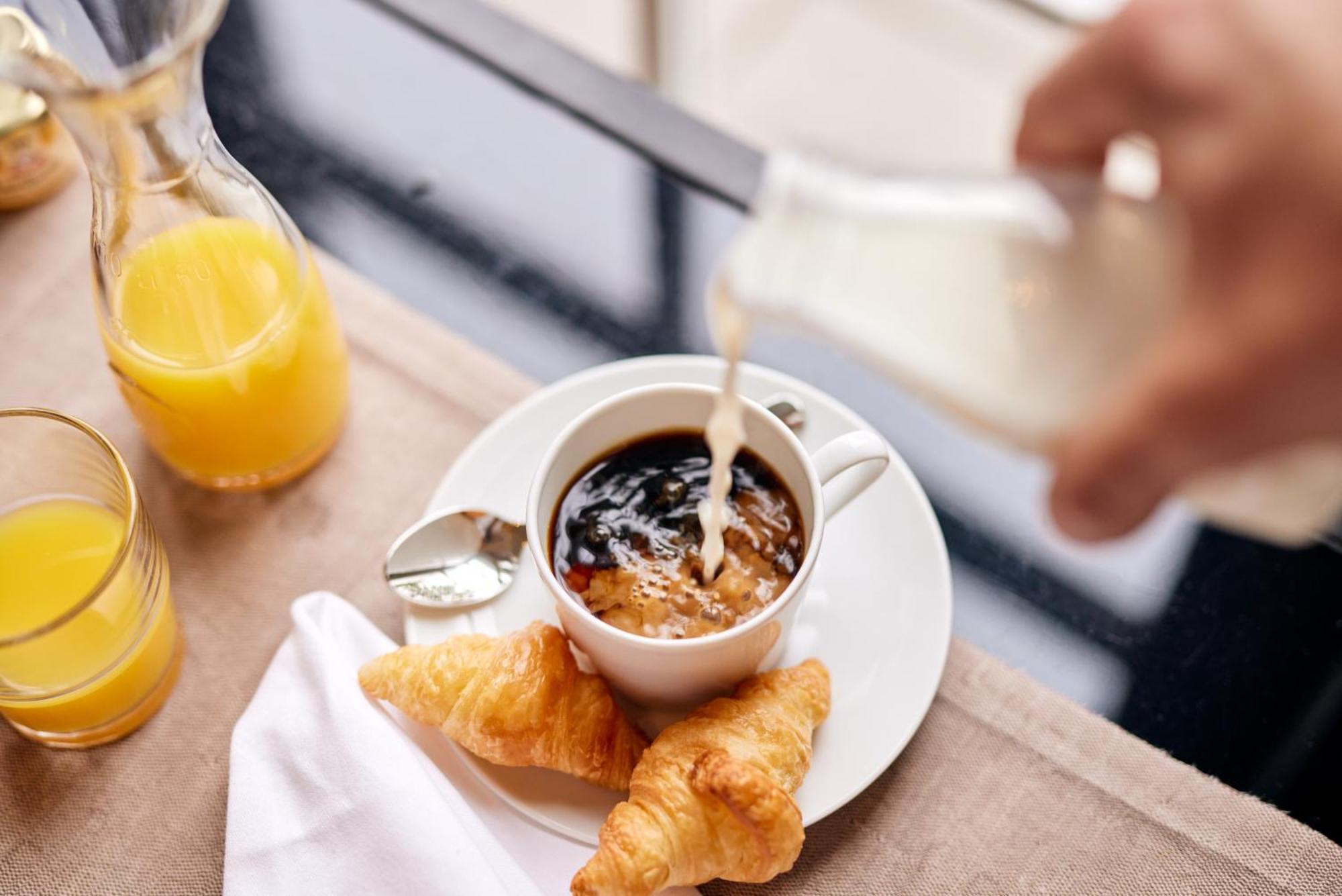 Strandhotel Цингст Екстер'єр фото Coffee with milk